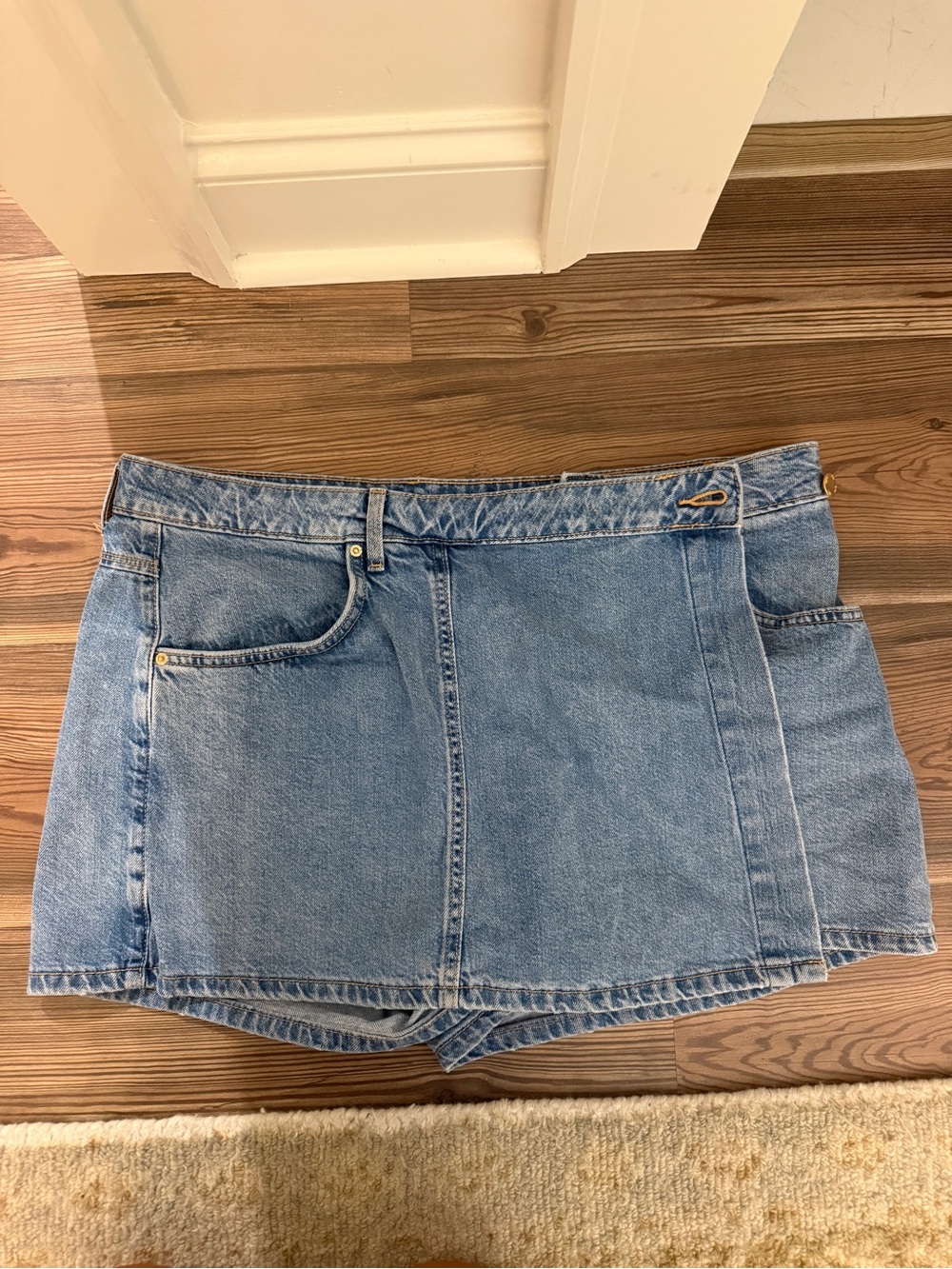 Zara Blue Denim Skort with Contrast Stitching size XL